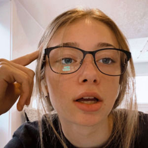 Meet your Posher, Camille